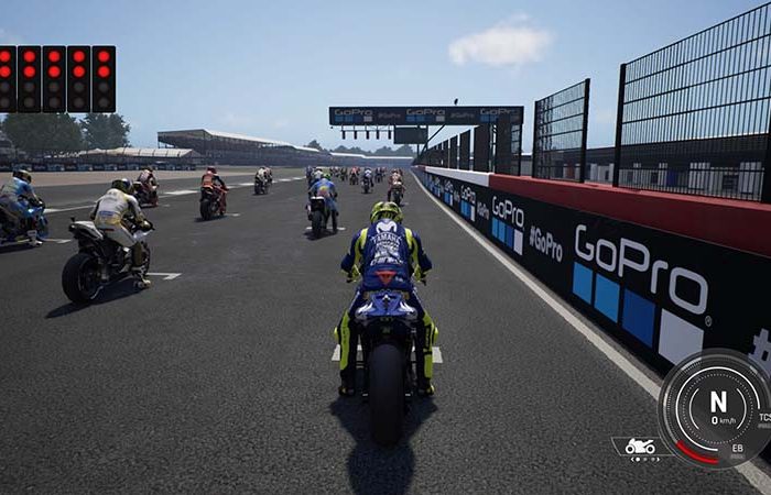 سی دی کی اورجینال بازی MotoGP 18